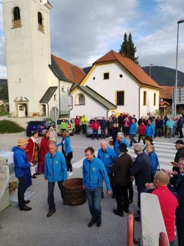 5. Trgatev potomke stare vinske trte